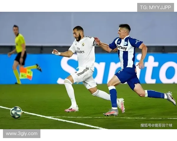 皇马近五场对阵阿拉维斯取得全胜,总共打进17球 皇马近五场对阵阿拉维斯取得全胜,总共打进17球